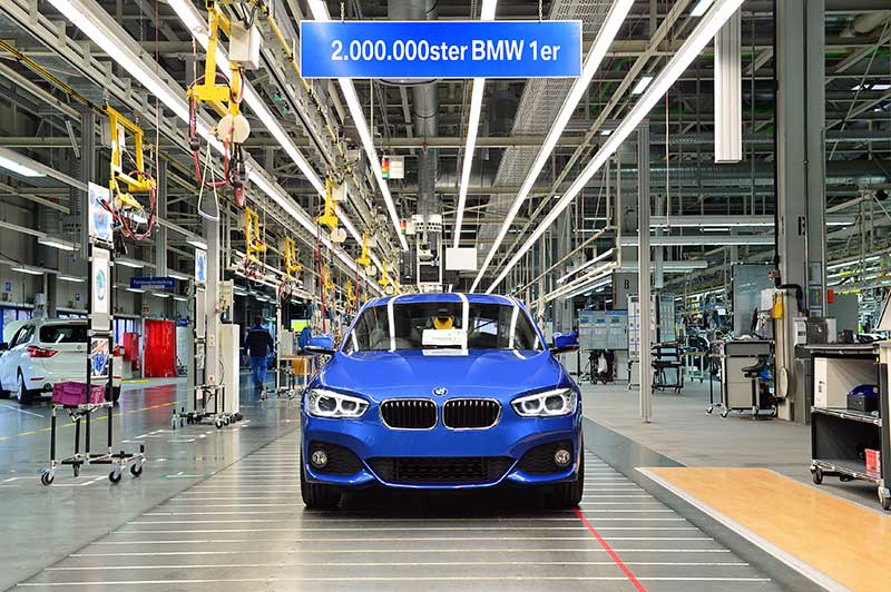Legördült a gyártósorról a kétmilliomodik 1-es BMW