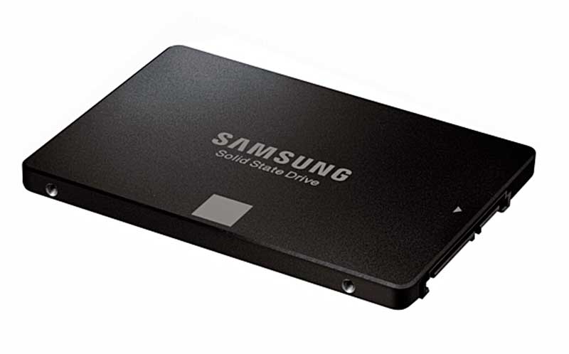 Hamarosan mindenhol elérhető lesz a Samsung 750 EVO SSD termékcsaládja