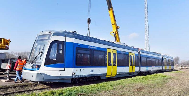 MÁV: megjött az első tram-train Magyarországra